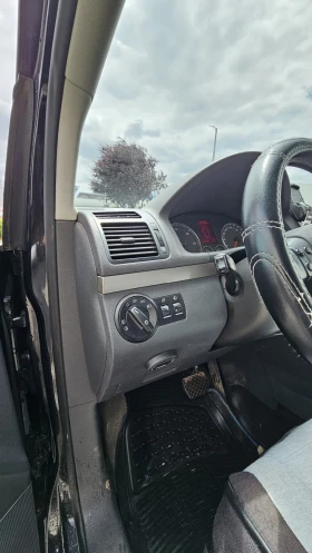 VW Touran 2.0TDI - 8900 лв. - 18035165 11