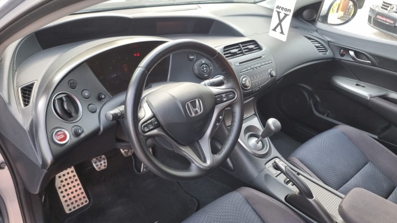 Honda Civic 1.4 I V-TEC FACELIFT, снимка 14 - Автомобили и джипове - 46318150