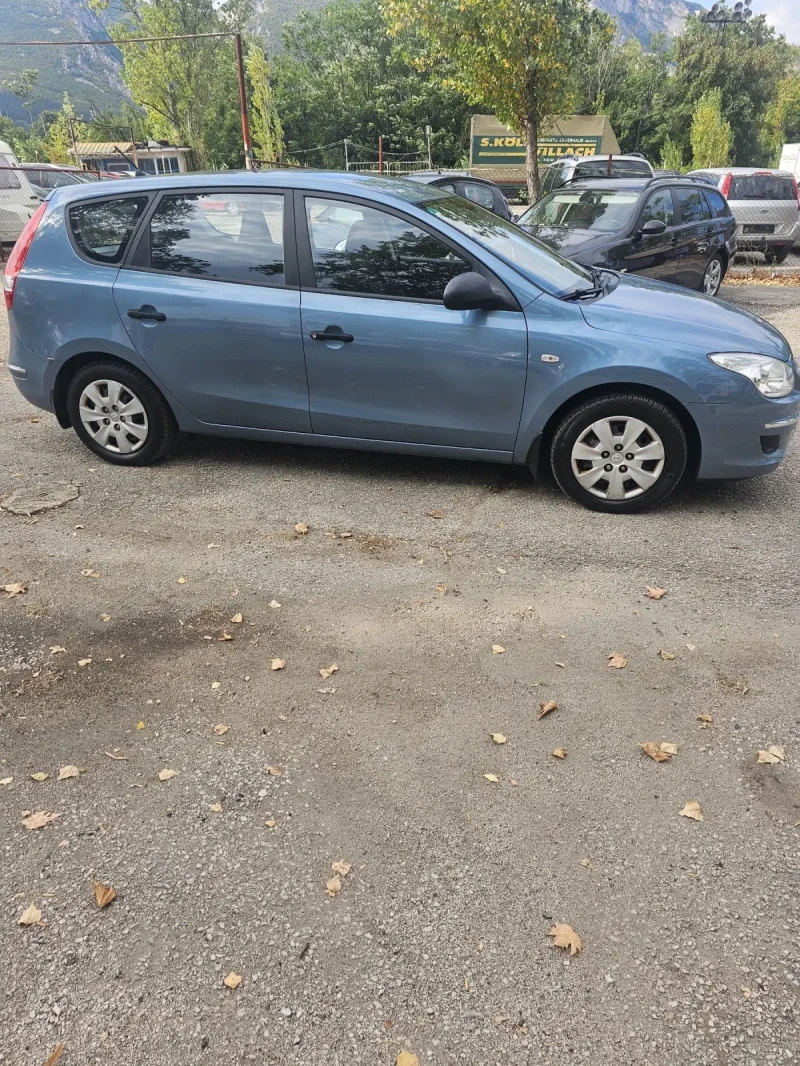 Hyundai I30 1.6 SW, снимка 9 - Автомобили и джипове - 46987851