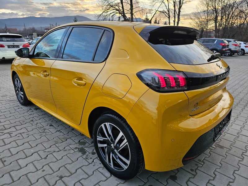 Peugeot 208 1.2MT, Камера 360, Дистроник, Лед фарове, Кейлес!, снимка 5 - Автомобили и джипове - 48915635