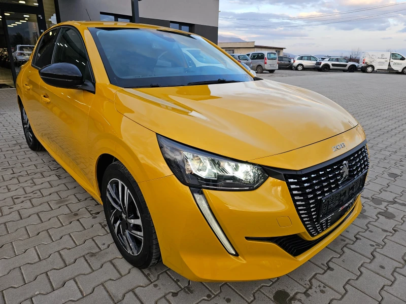 Peugeot 208 1.2MT, Камера 360, Дистроник, Лед фарове, Кейлес!, снимка 2 - Автомобили и джипове - 48915635