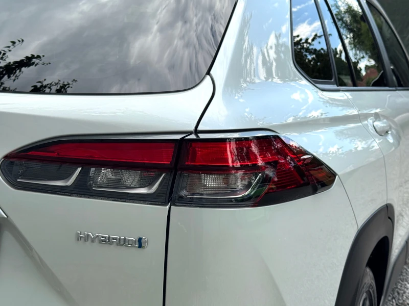 Toyota Corolla Cross, снимка 5 - Автомобили и джипове - 52471243