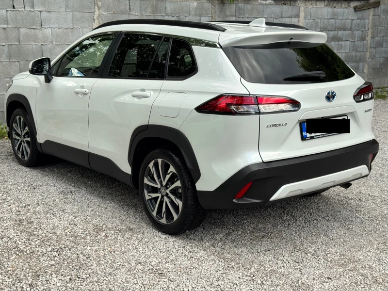 Toyota Corolla Cross, снимка 9 - Автомобили и джипове - 52471243