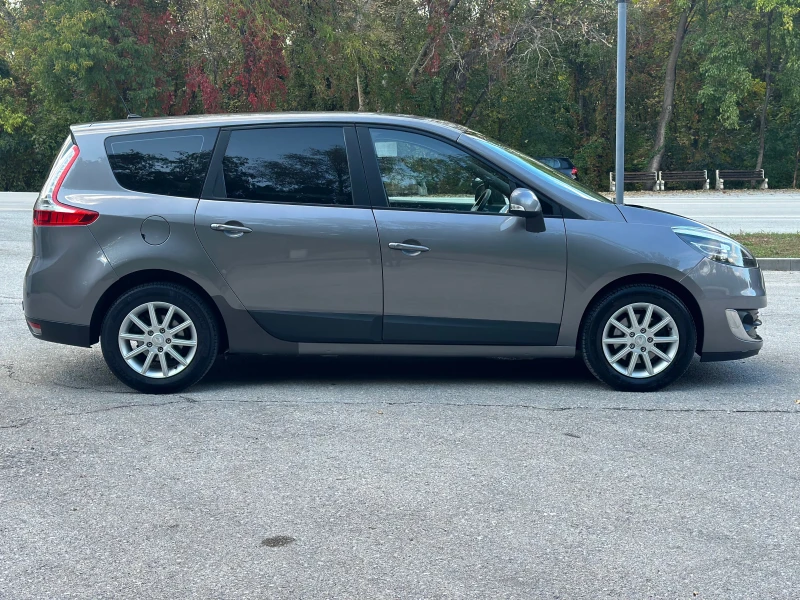 Renault Grand scenic 1.5DCI* Facelift, снимка 6 - Автомобили и джипове - 52654538