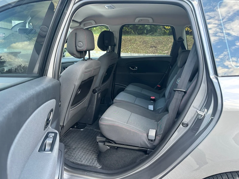 Renault Grand scenic 1.5DCI* Facelift, снимка 11 - Автомобили и джипове - 52654538