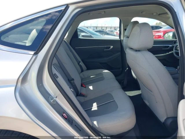 Hyundai Sonata SE - изображение 8