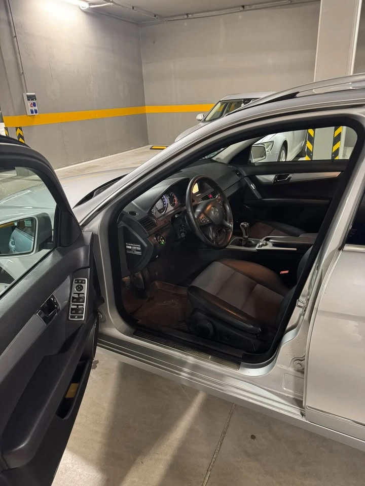 Mercedes-Benz C 220 AVANTGARD , снимка 10 - Автомобили и джипове - 53981766