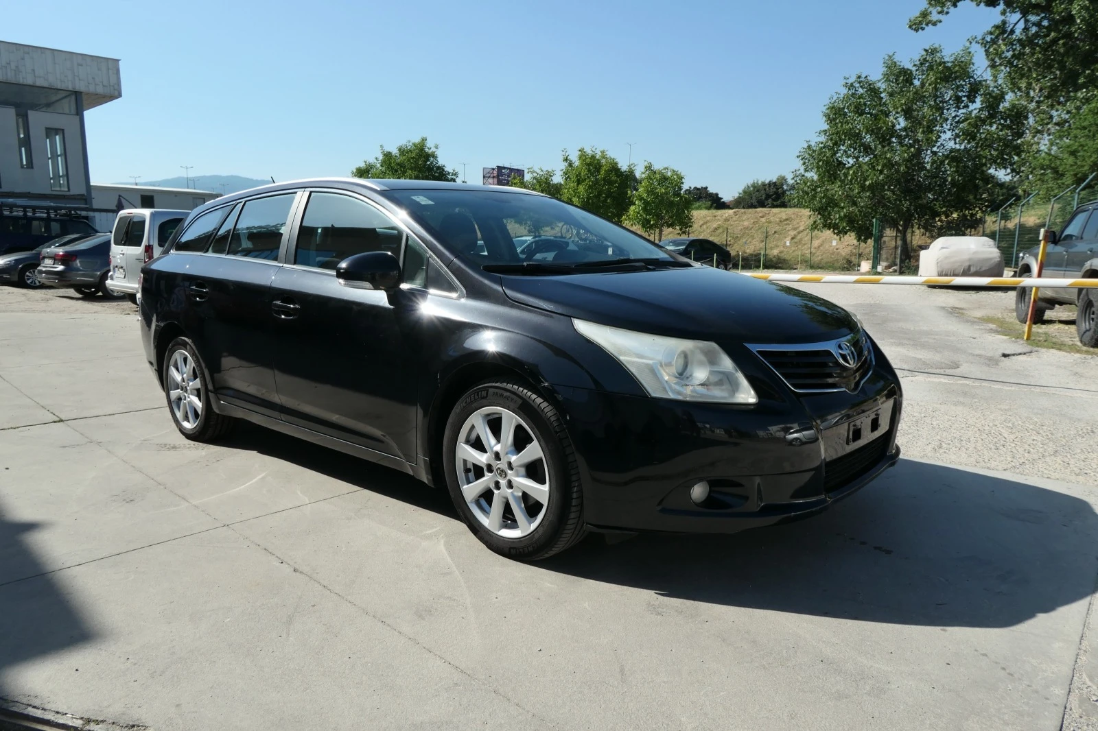 Toyota Avensis 2.0D4D EXECUTIVE 126кс  - изображение 3