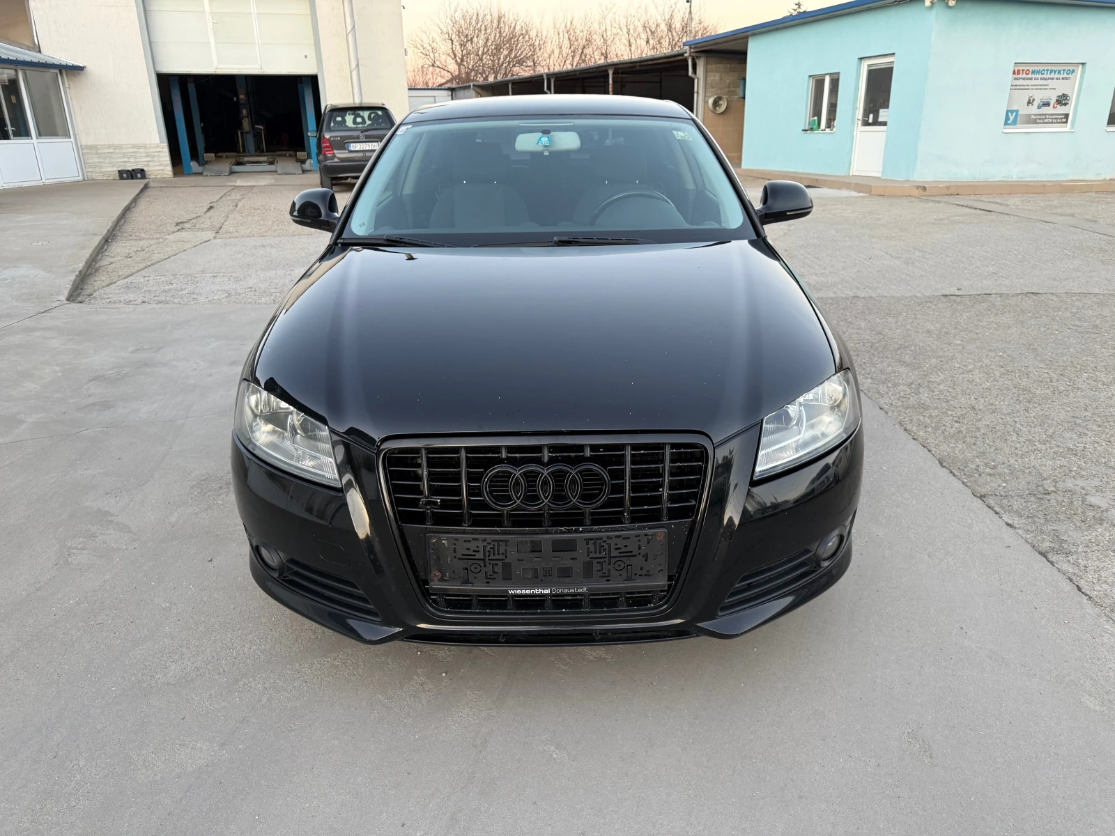 Audi A3 1.6i - изображение 8