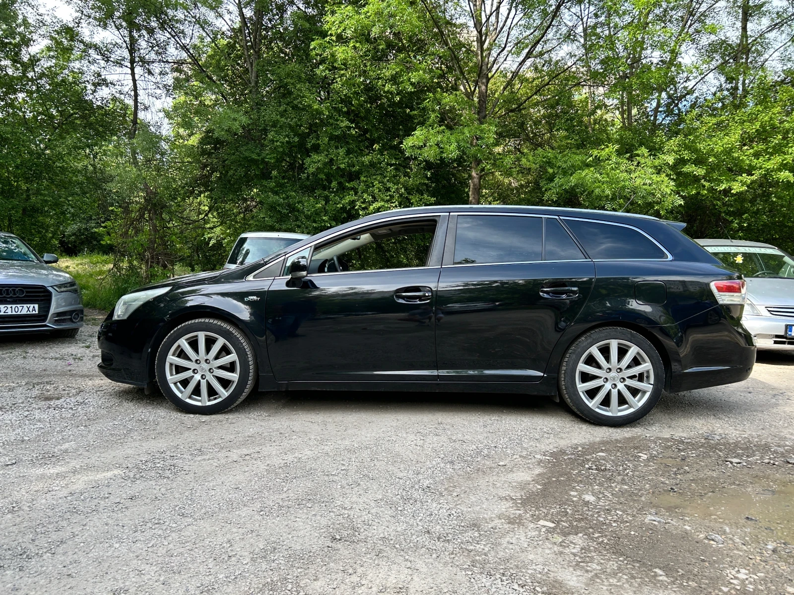 Toyota Avensis  - изображение 7