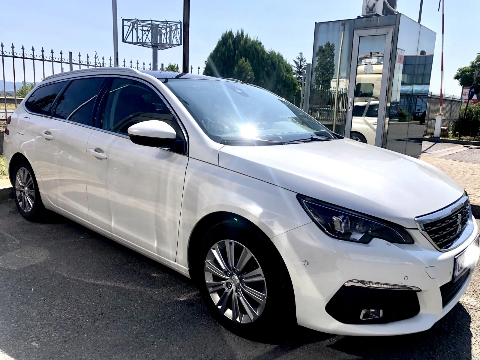 Peugeot 308 SW - изображение 4