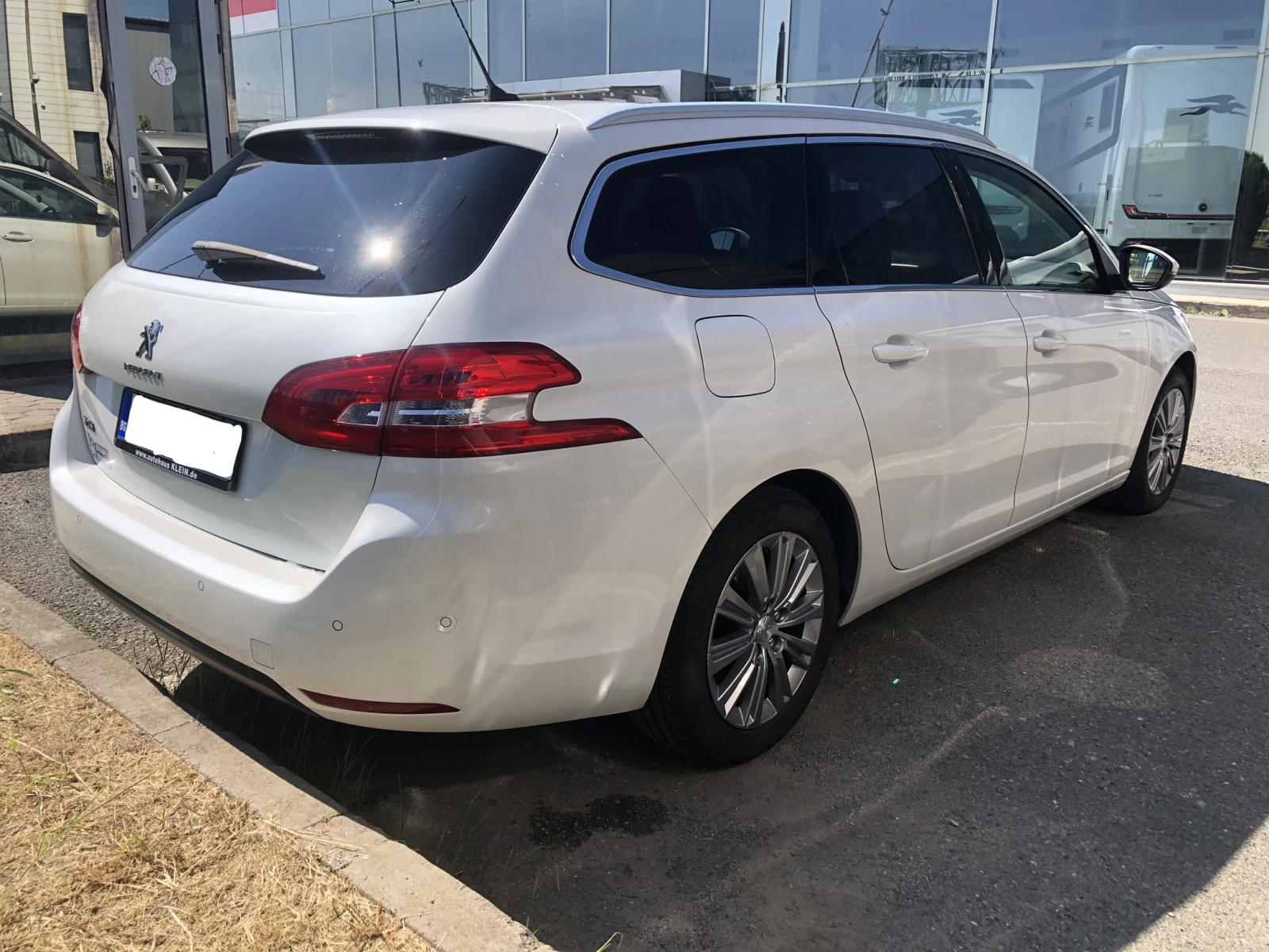 Peugeot 308 SW - изображение 8