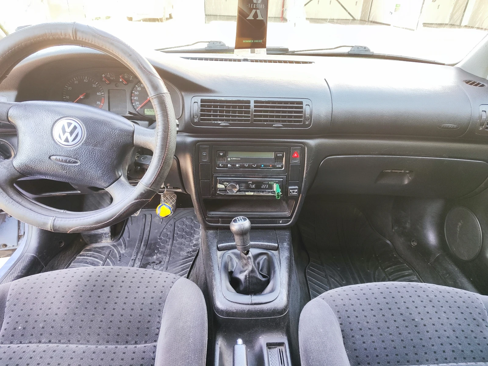 VW Passat  - изображение 9