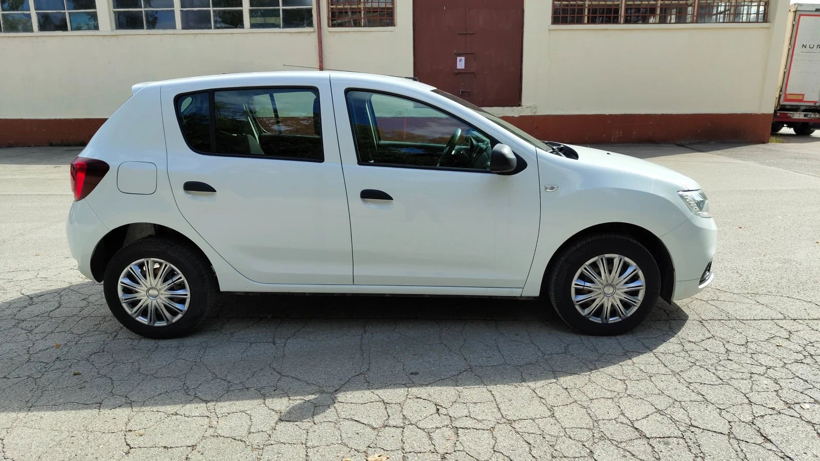 Dacia Sandero N1 - изображение 8