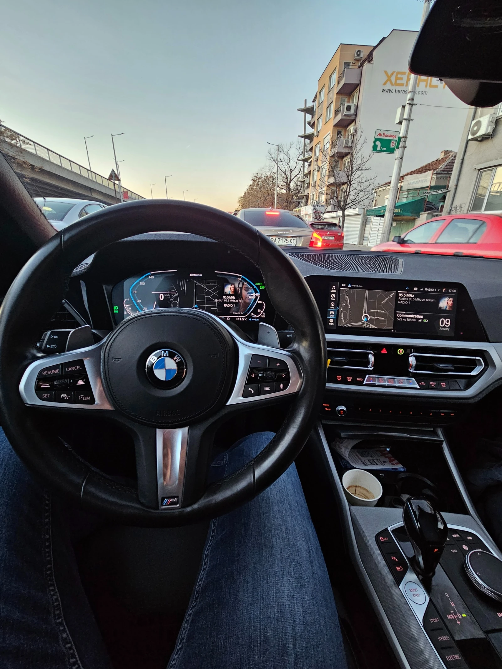 BMW 330 330e M Sport Plug In Hybrid | Mobile.bg � ����������� 8