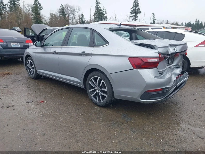 VW Jetta 1.5L I-4 DI, DOHC, VVT, TURBO, 158HP Front Wheel, снимка 3 - Автомобили и джипове - 53864478