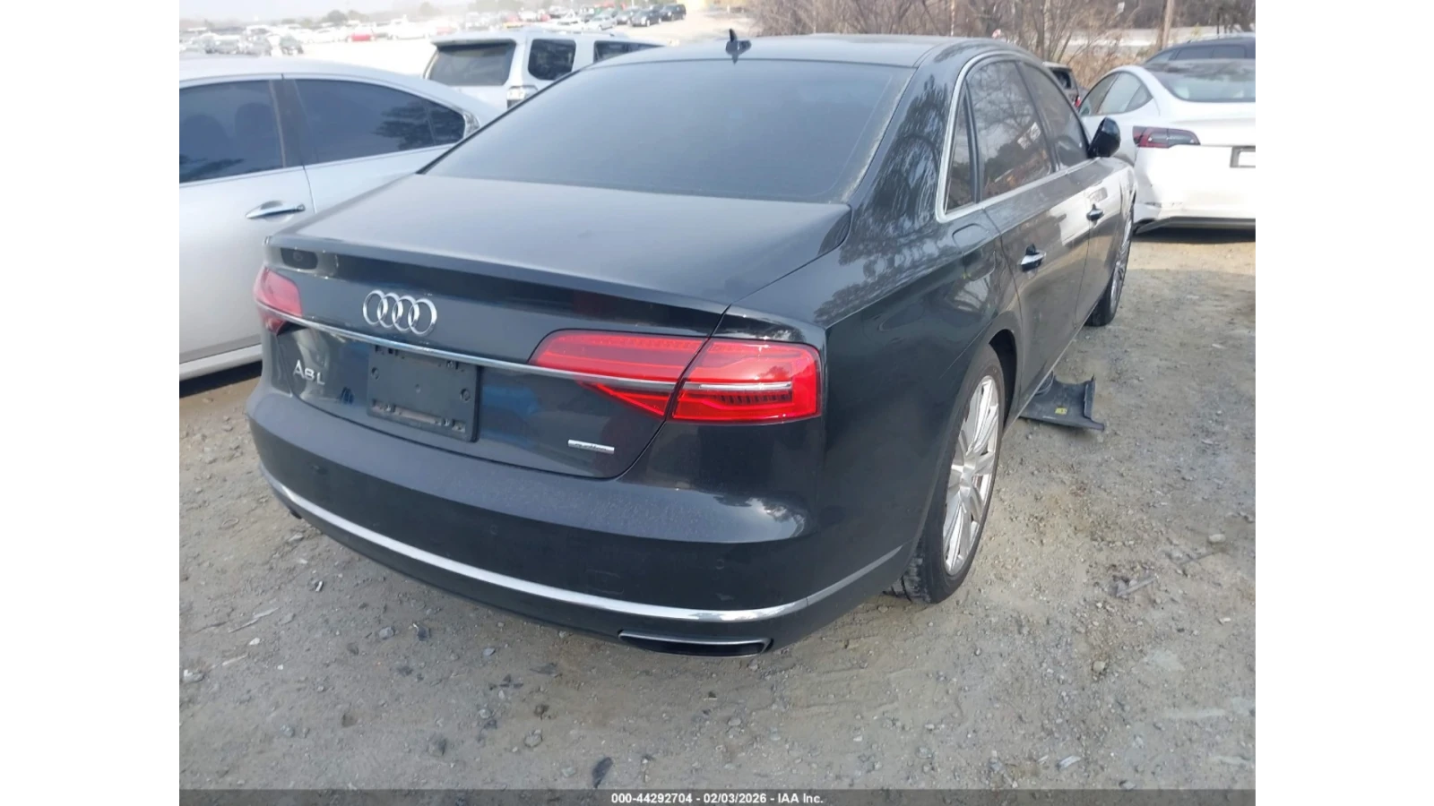 Audi A8 L* MATRIX* КАМЕРА* KEYLESS* ПОДГРЕВ* ШИБИДАХ* , снимка 7 - Автомобили и джипове - 53894312