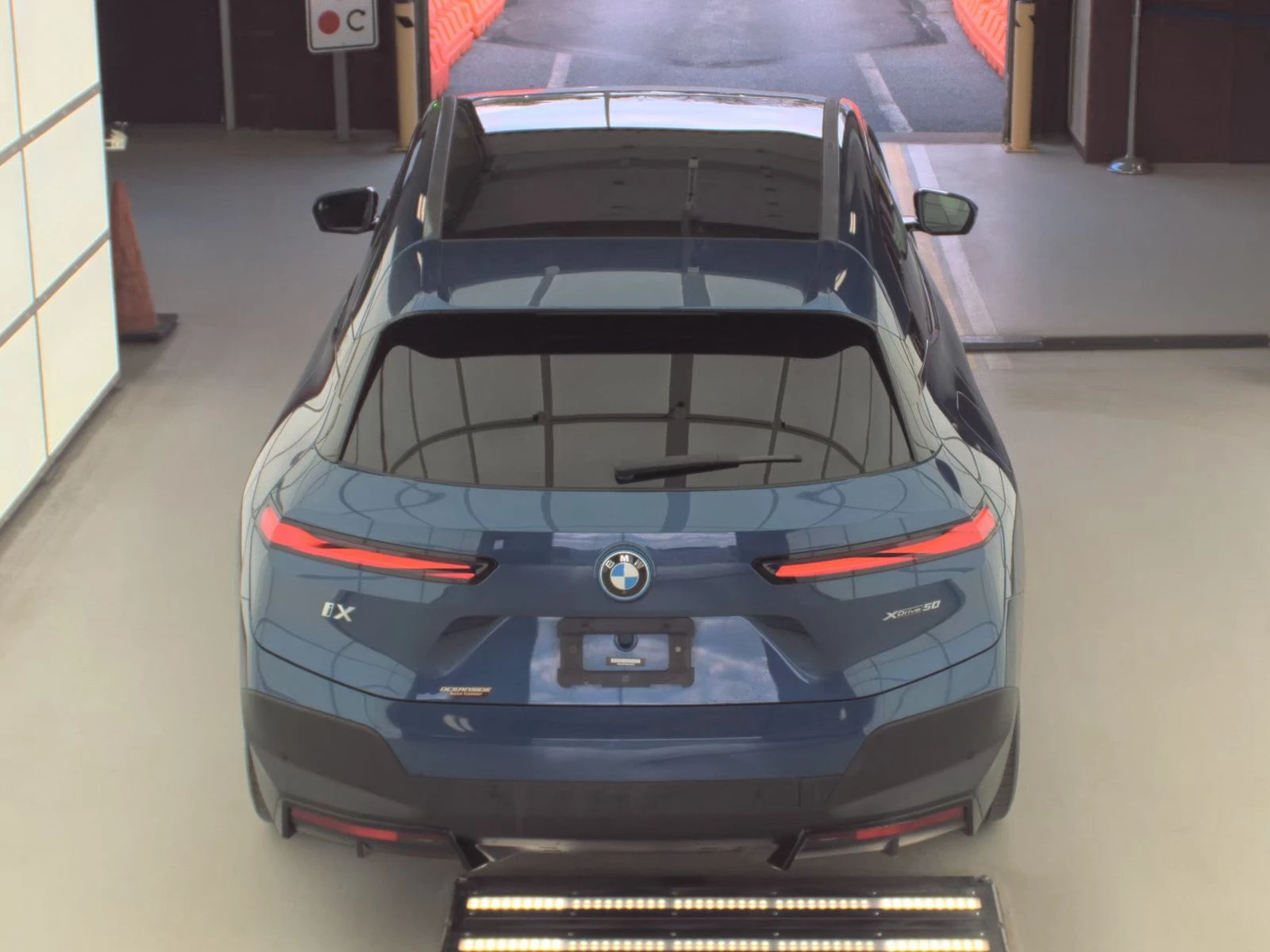 BMW iX xDrive50 | Mobile.bg � ����������� 5