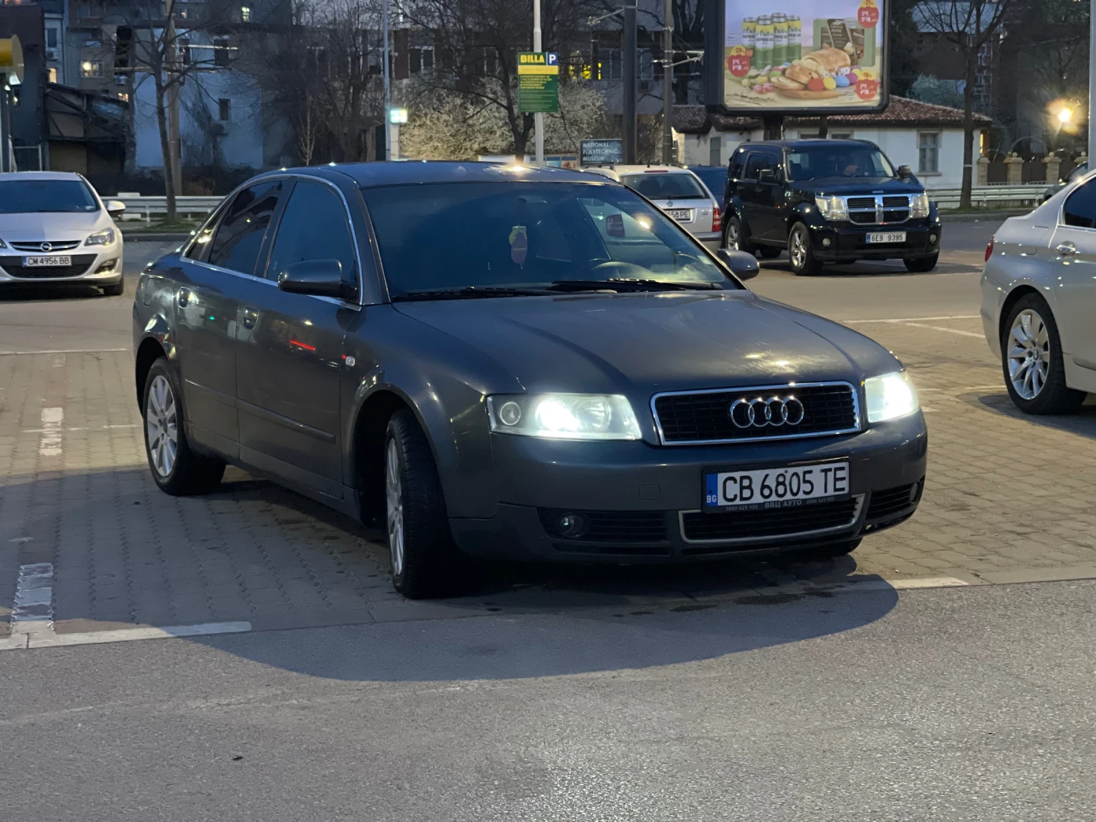 Audi A4 1.9, снимка 2 - Автомобили и джипове - 53978354