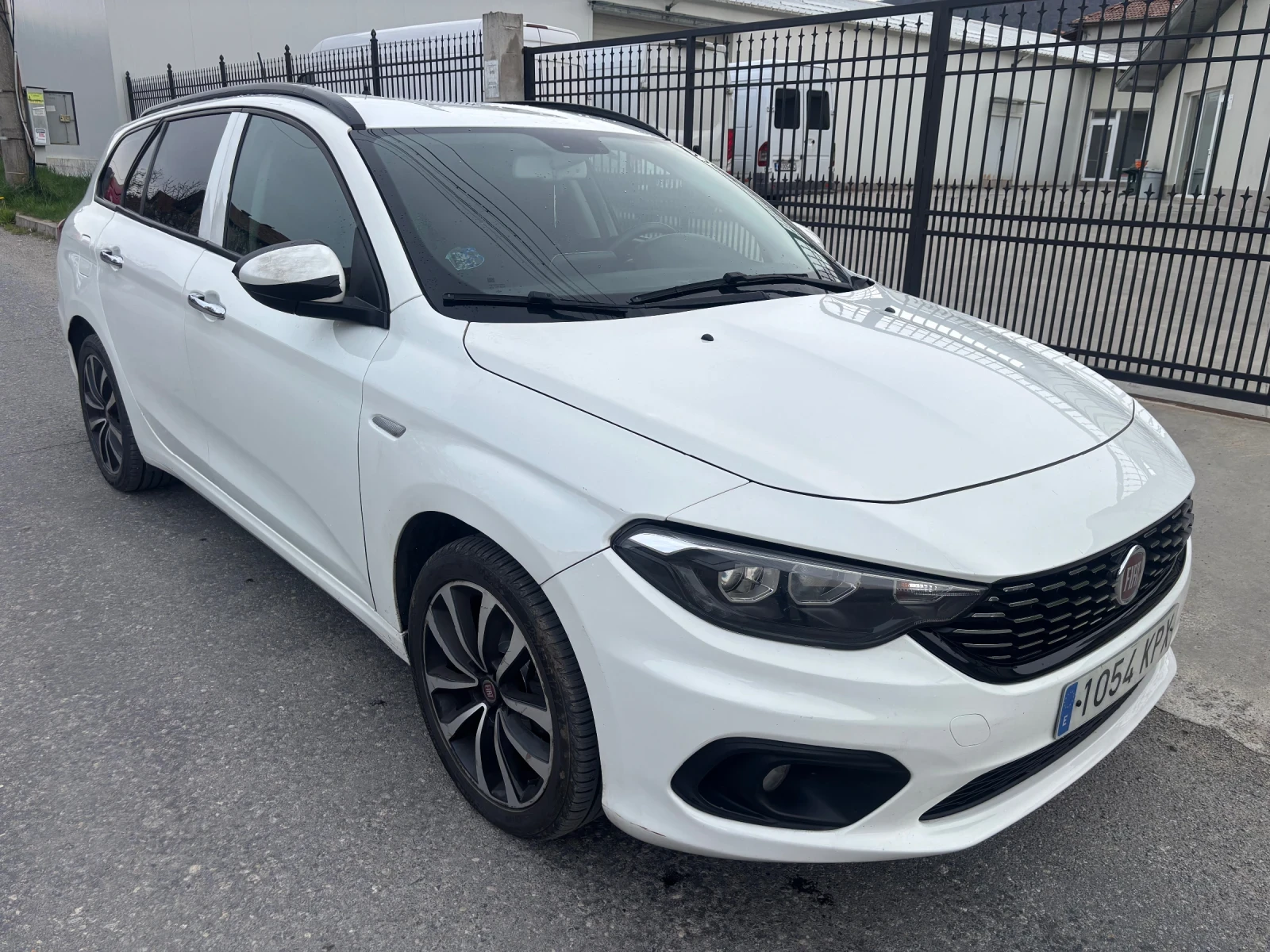 Fiat Tipo 1.4T 120 hp, снимка 2 - Автомобили и джипове - 54318595