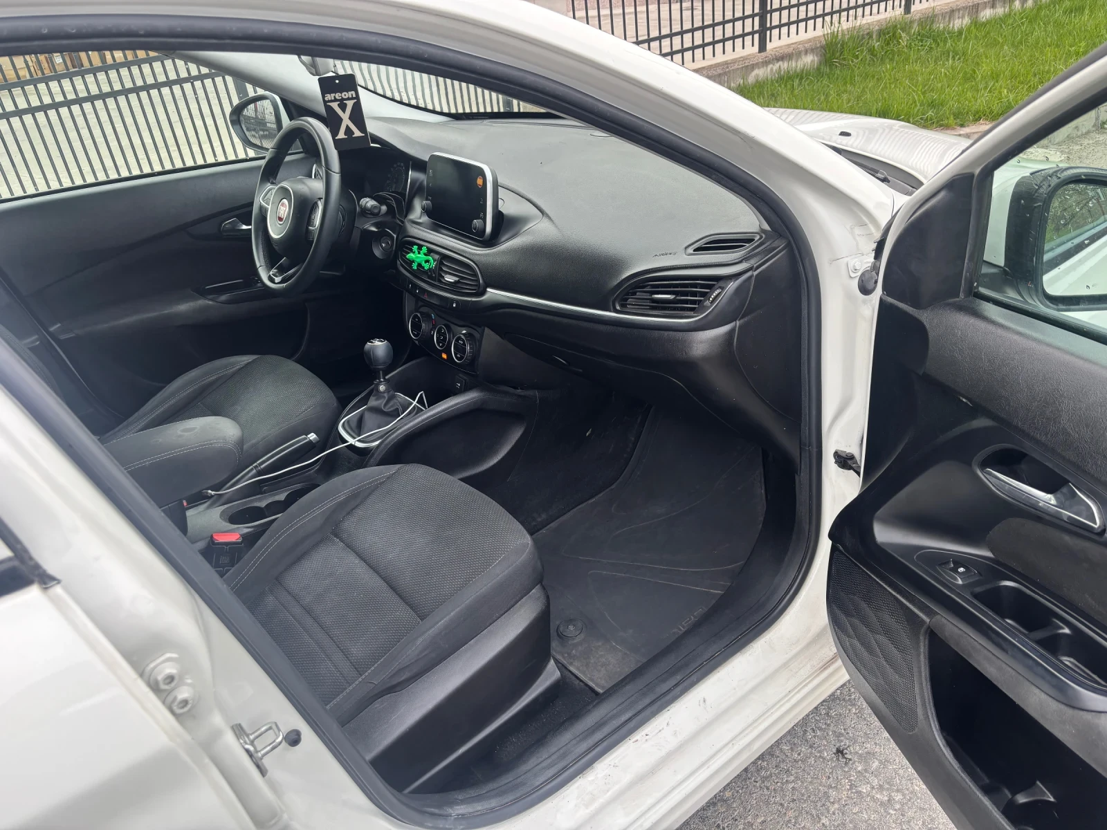 Fiat Tipo 1.4T 120 hp, снимка 9 - Автомобили и джипове - 54318595