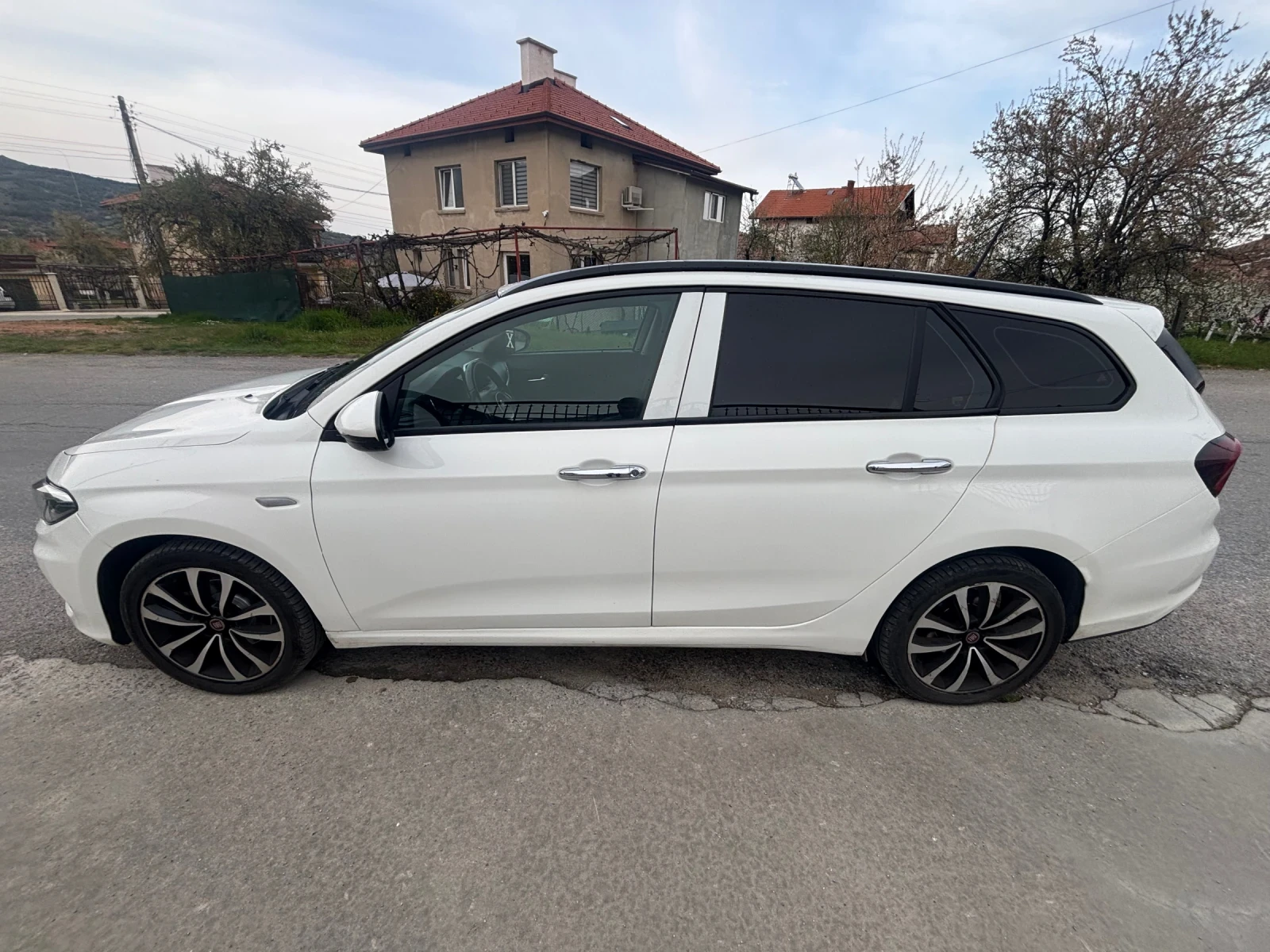Fiat Tipo 1.4T 120 hp, снимка 7 - Автомобили и джипове - 54318595