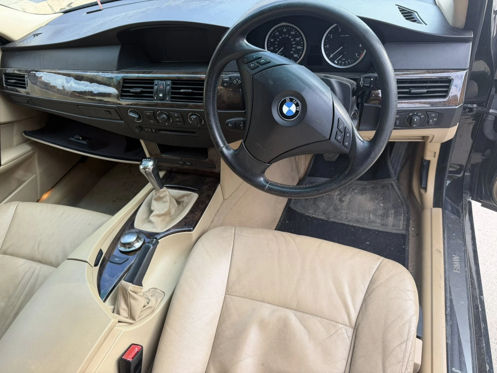 BMW 525 2.5i 193 6 скорости, снимка 12 - Автомобили и джипове - 54400893