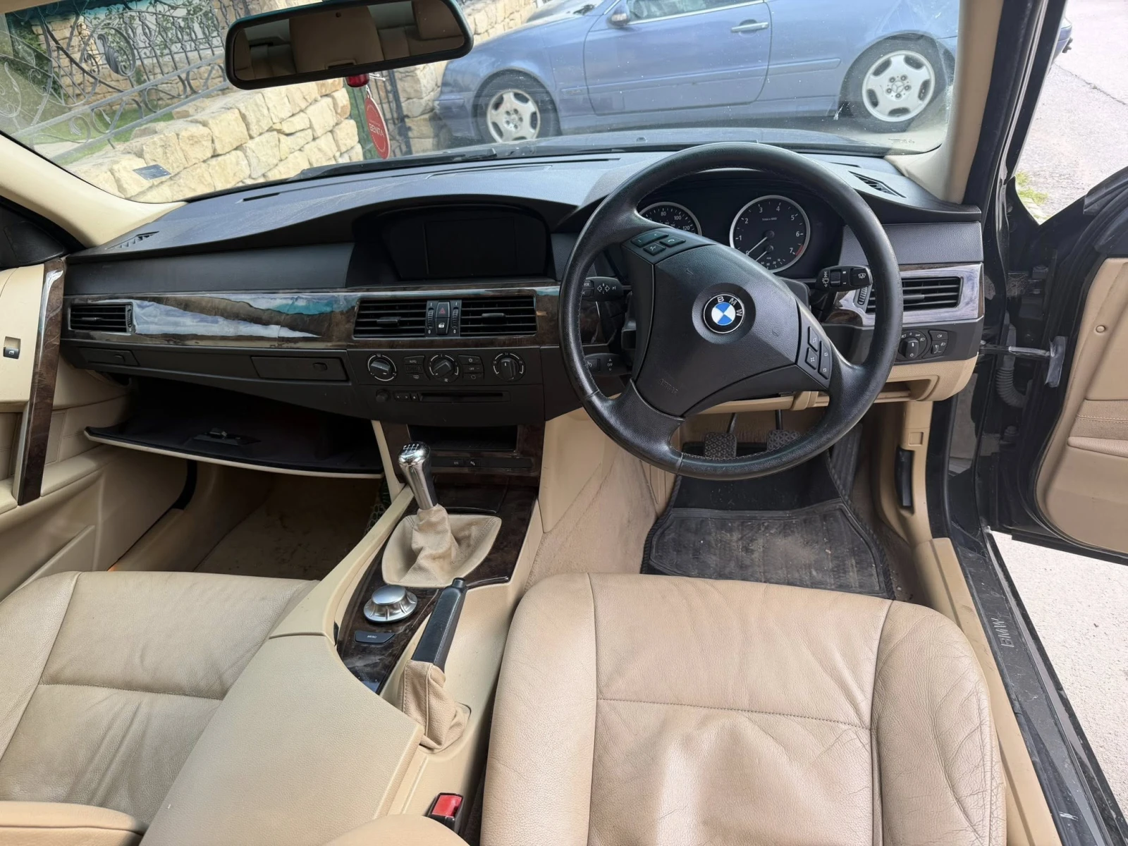 BMW 525 2.5i 193 6 скорости, снимка 3 - Автомобили и джипове - 54400893