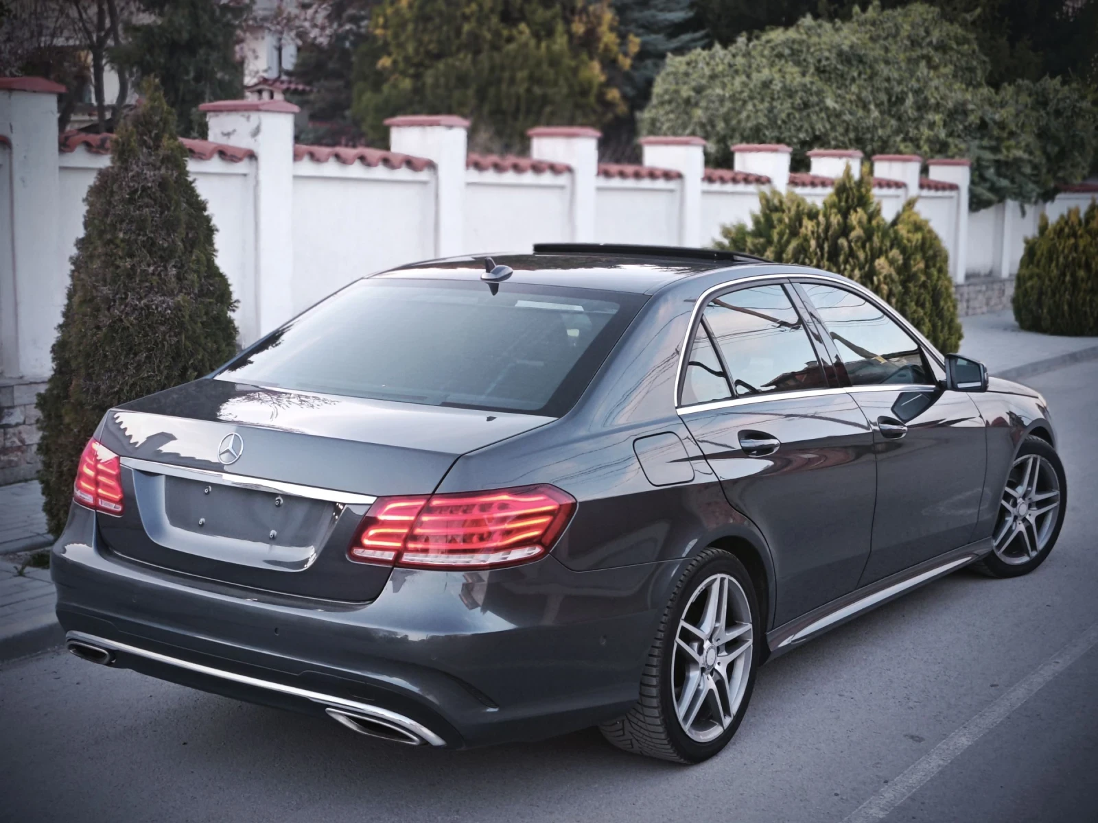 Mercedes-Benz E 350 AMG Пружини Задно Алкантара Сменени вериги , снимка 7 - Автомобили и джипове - 54447084