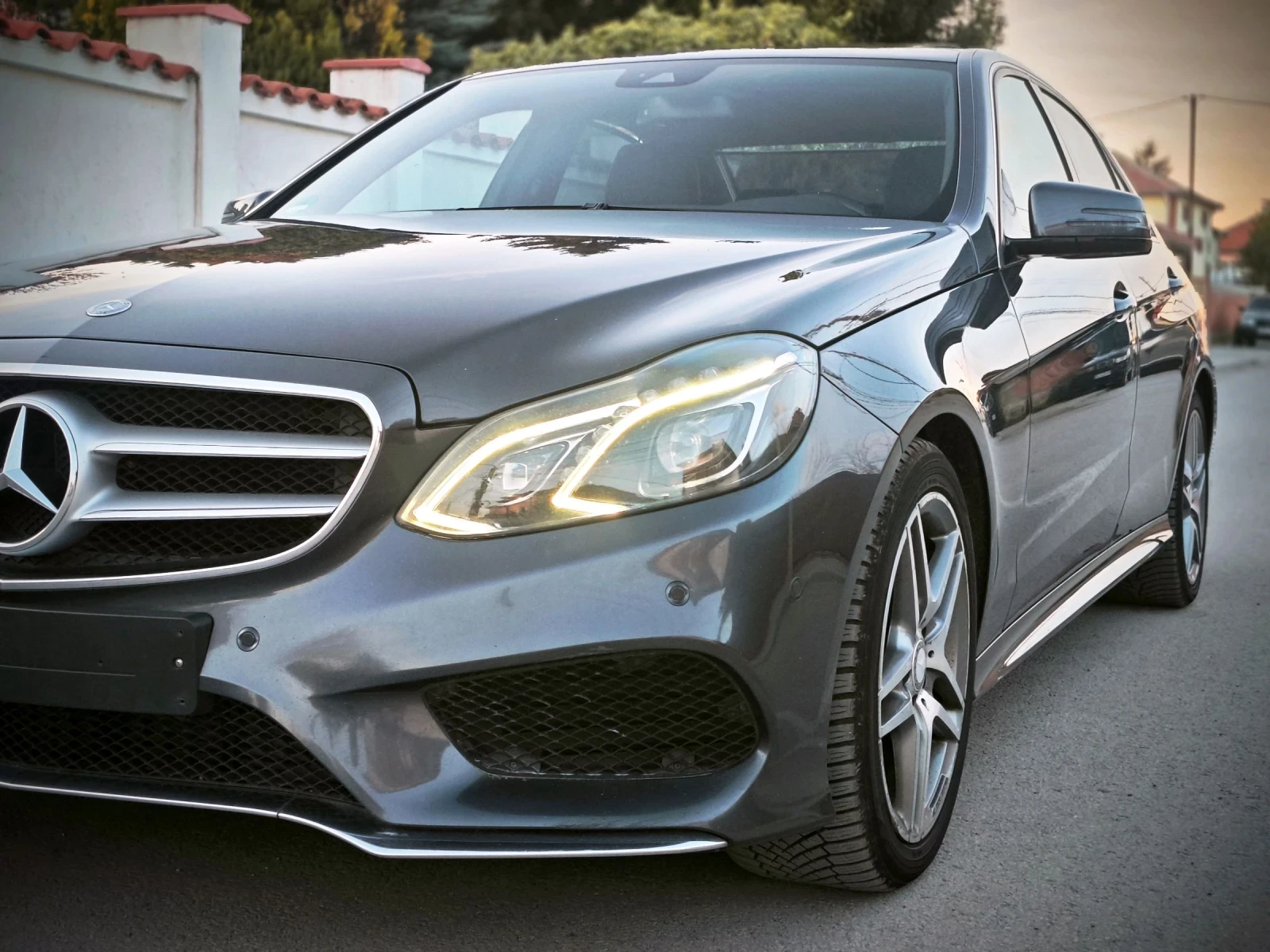 Mercedes-Benz E 350 AMG Пружини Задно Алкантара Сменени вериги , снимка 4 - Автомобили и джипове - 54447084