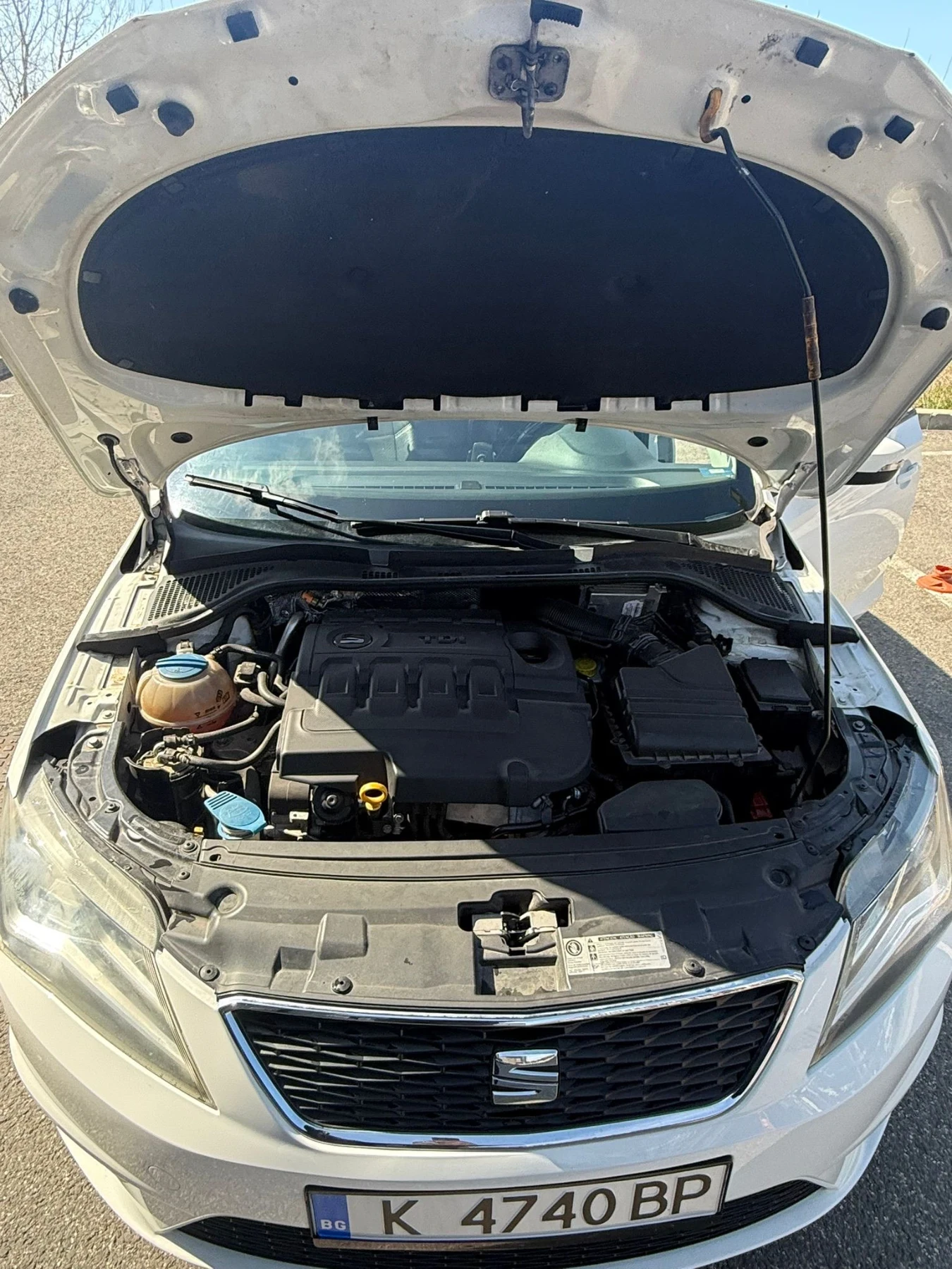 Seat Toledo 1.6 TDI, снимка 4 - Автомобили и джипове - 54529096