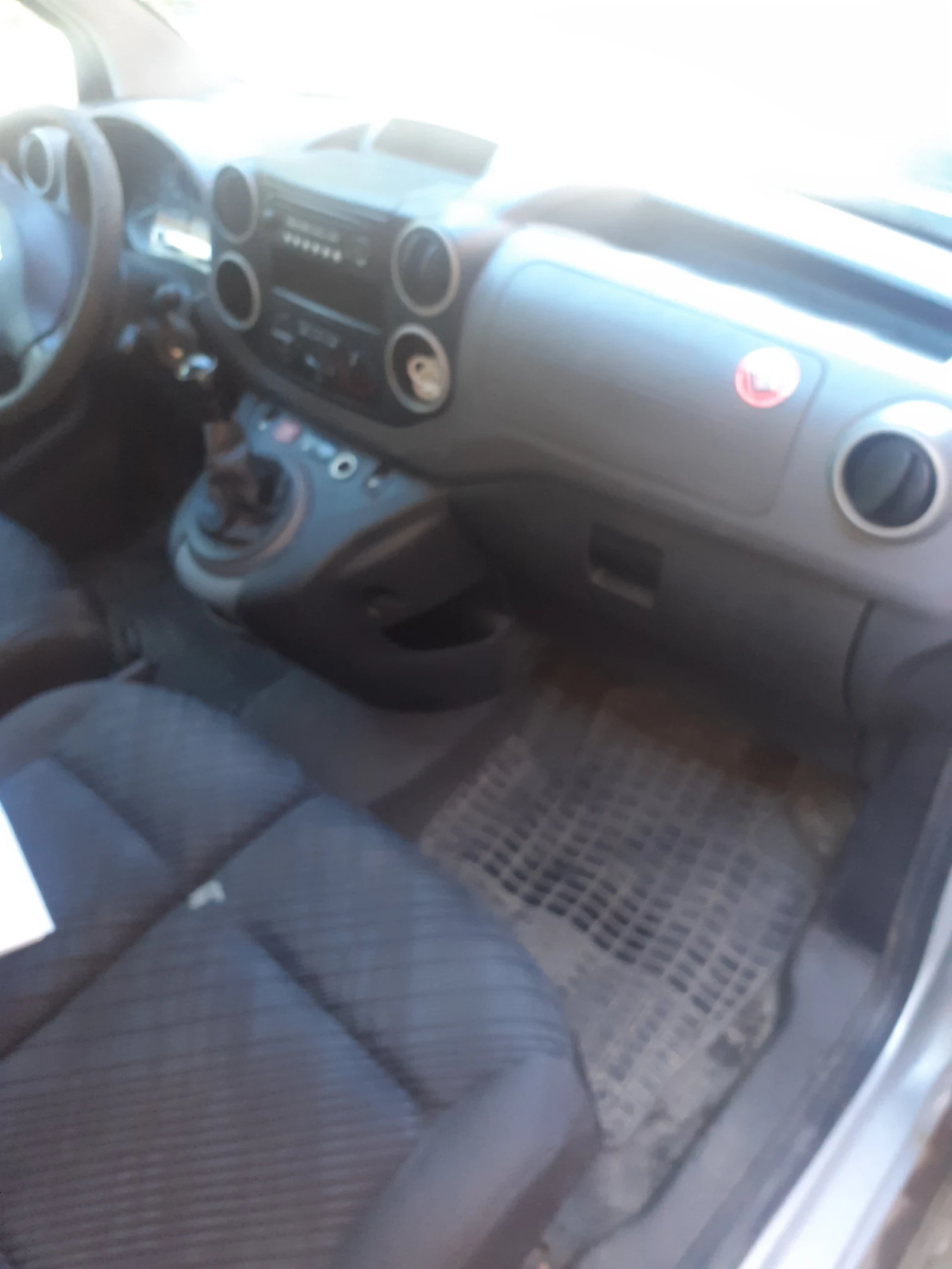 Peugeot Partner, снимка 6 - Автомобили и джипове - 54682264