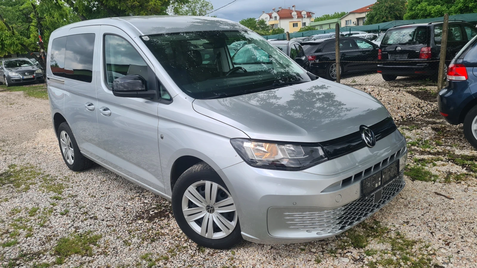 VW Caddy 2.0TDI 122kc Automat