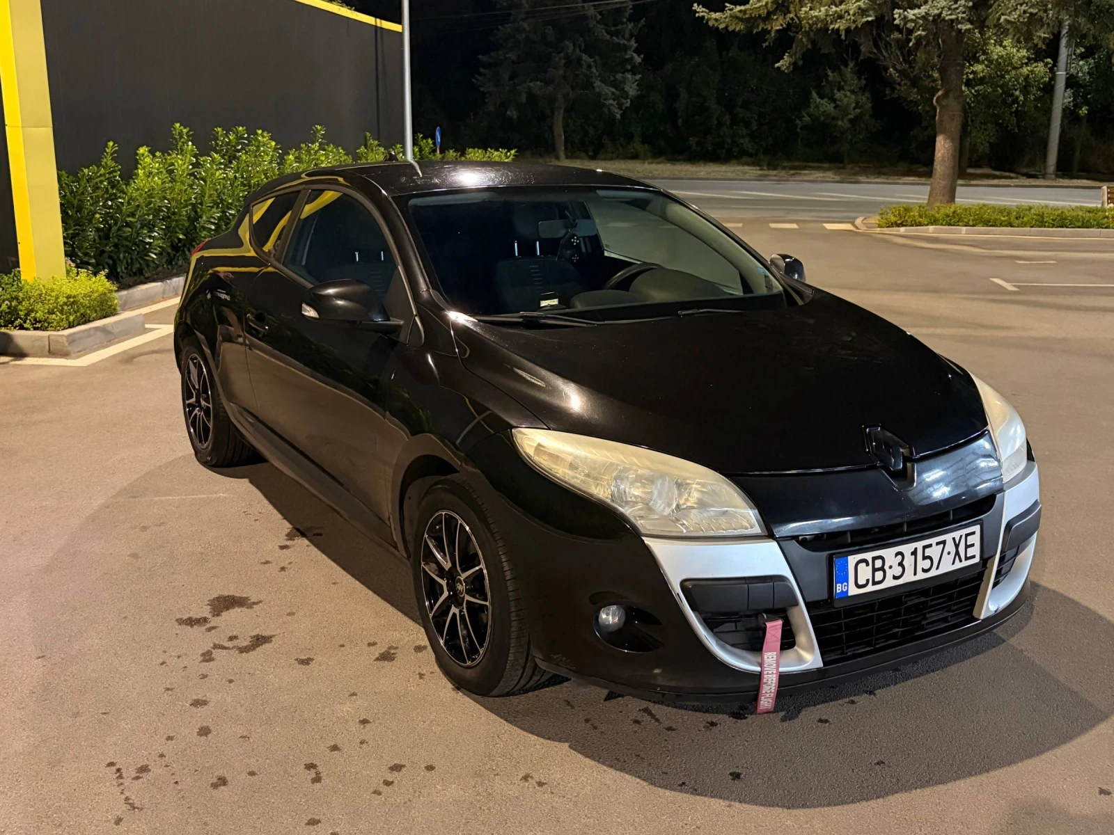 Renault Megane 3  1. 6 16V   2009 г. | 231 000 км | Газ, снимка 3 - Автомобили и джипове - 55935383