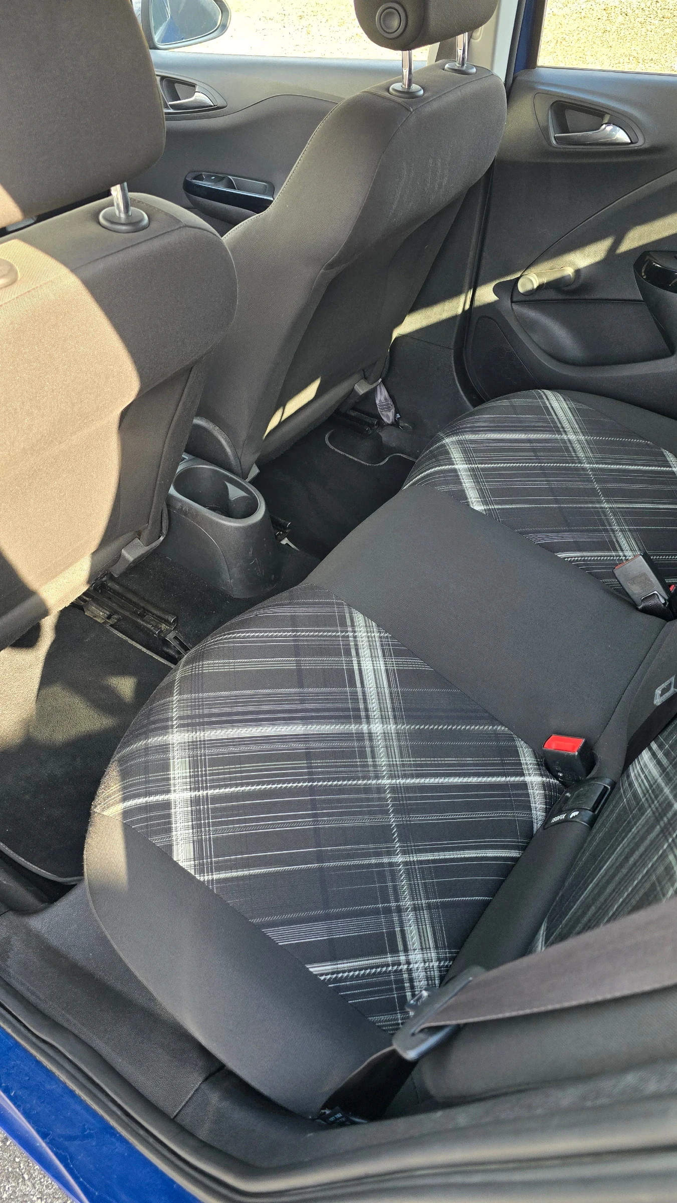 Opel Corsa 1.4 автоматик, снимка 14 - Автомобили и джипове - 56273990