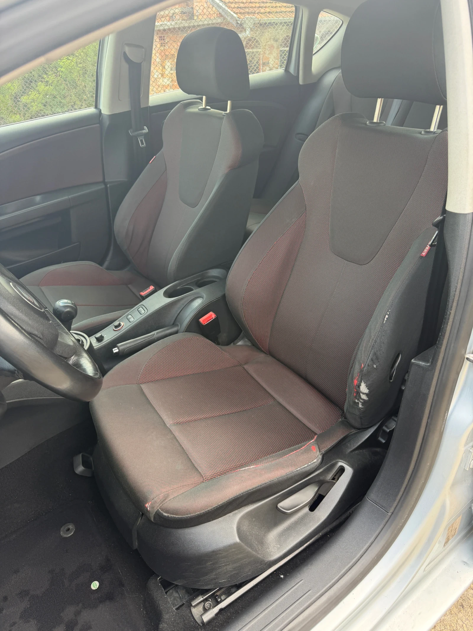 Seat Leon 2.0 fsi, снимка 7 - Автомобили и джипове - 56318037