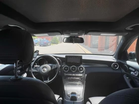 Mercedes-Benz GLC 300 2 КЛЮЧА * ПАНОРАМА * CARFAX * АВТО КРЕДИТ * , снимка 10