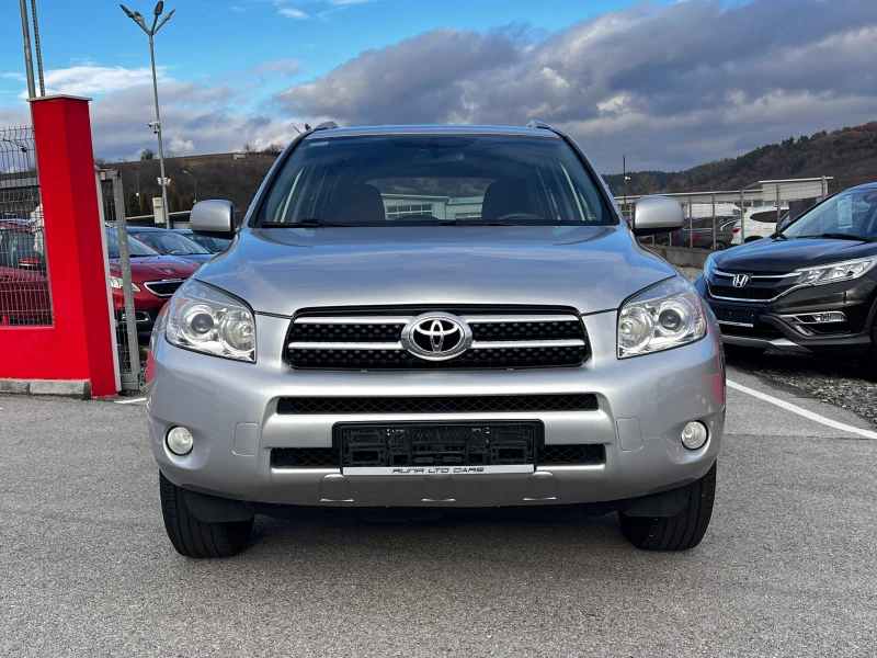 Toyota Rav4 2.0VVTi 4x4 111000km ОБСЛУЖЕН KATO HOBA, снимка 2 - Автомобили и джипове - 48334288