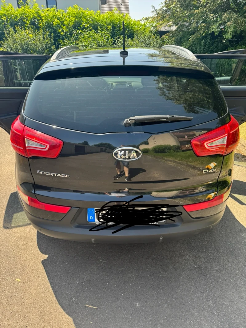 Kia Sportage, снимка 8 - Автомобили и джипове - 52253348
