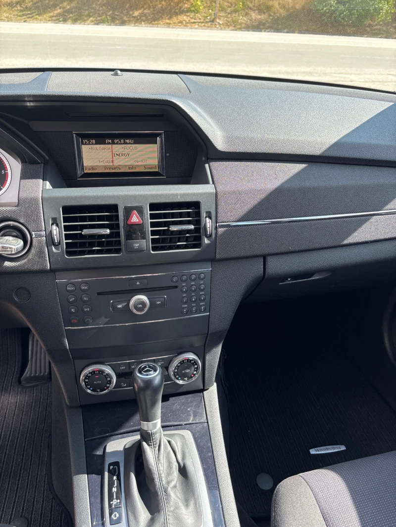 Mercedes-Benz GLK 220 cdi, снимка 9 - Автомобили и джипове - 51722256