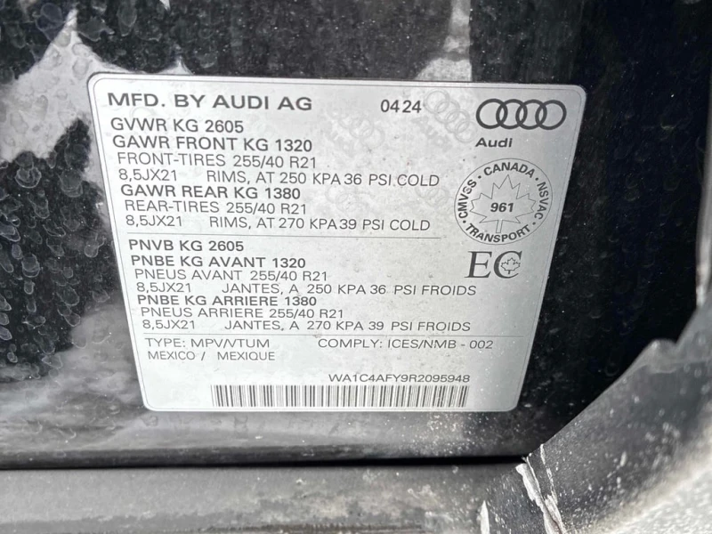 Audi SQ5 * Technik * CARFAX * ДИСТРОНИК* 360 КАМЕРИ* , снимка 10 - Автомобили и джипове - 53451081