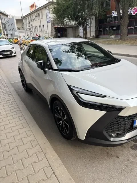 Toyota C-HR, снимка 2 - Автомобили и джипове - 55908269