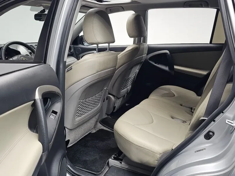 Toyota Rav4 2.5 4Wd 3Rd Generation, снимка 11 - Автомобили и джипове - 56606199