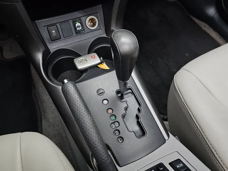 Toyota Rav4 2.5 4Wd 3Rd Generation, снимка 8 - Автомобили и джипове - 56606199