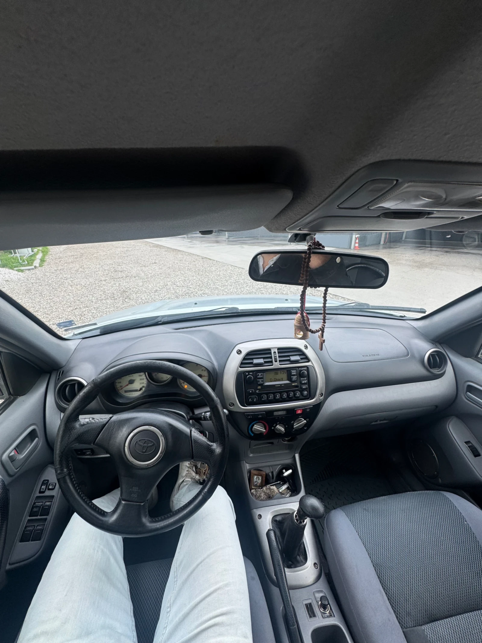 Toyota Rav4, снимка 6 - Автомобили и джипове - 53999927