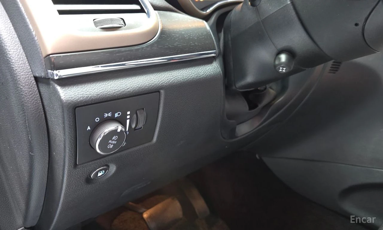 Jeep Grand cherokee 3.6* V6* 8ZF* ПОДГРЕВ* ОБДУХВАНЕ* КАМЕРА* МЪРТВА* , снимка 8 - Автомобили и джипове - 54730376
