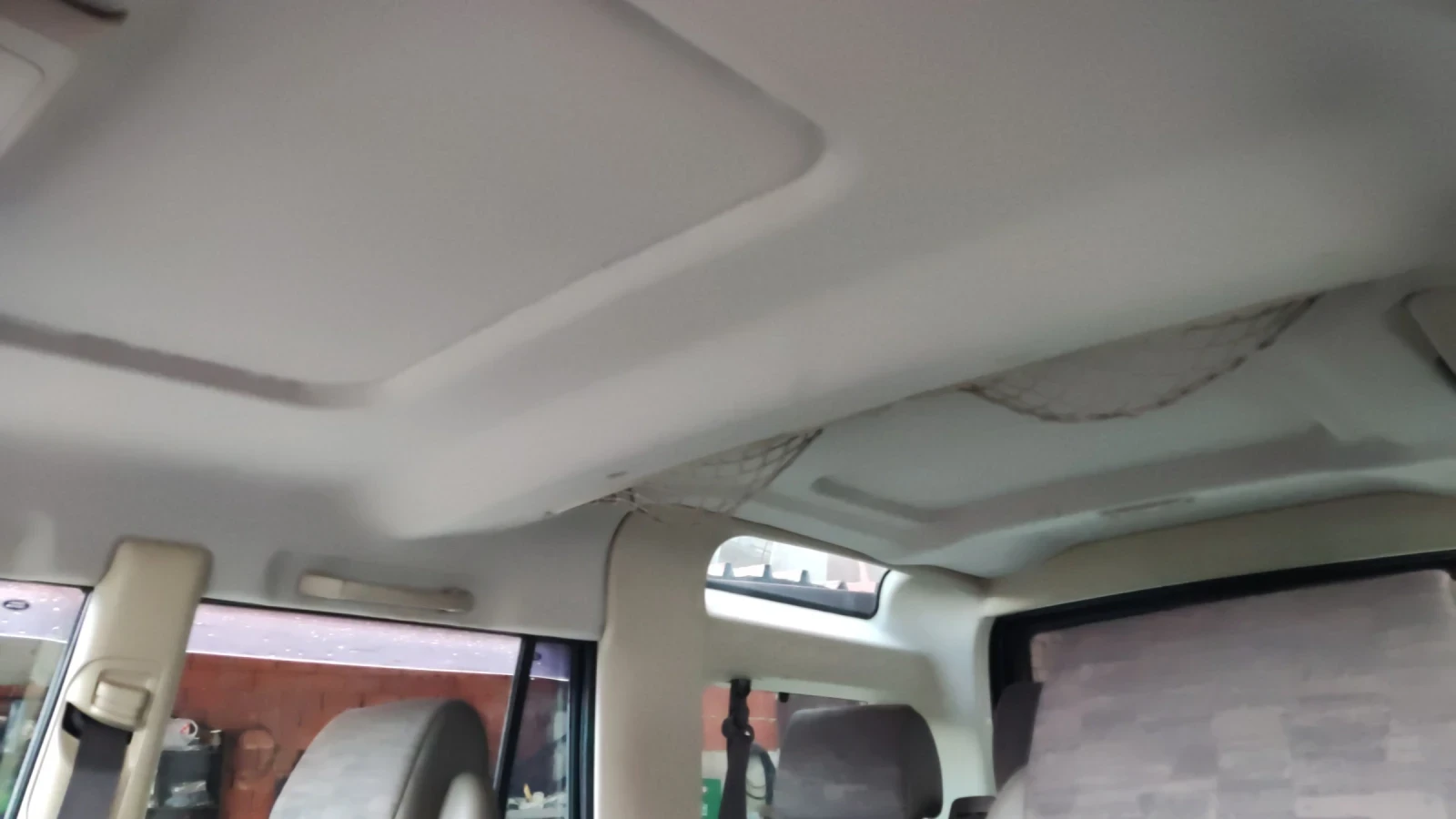 Land Rover Discovery, снимка 8 - Автомобили и джипове - 54773306