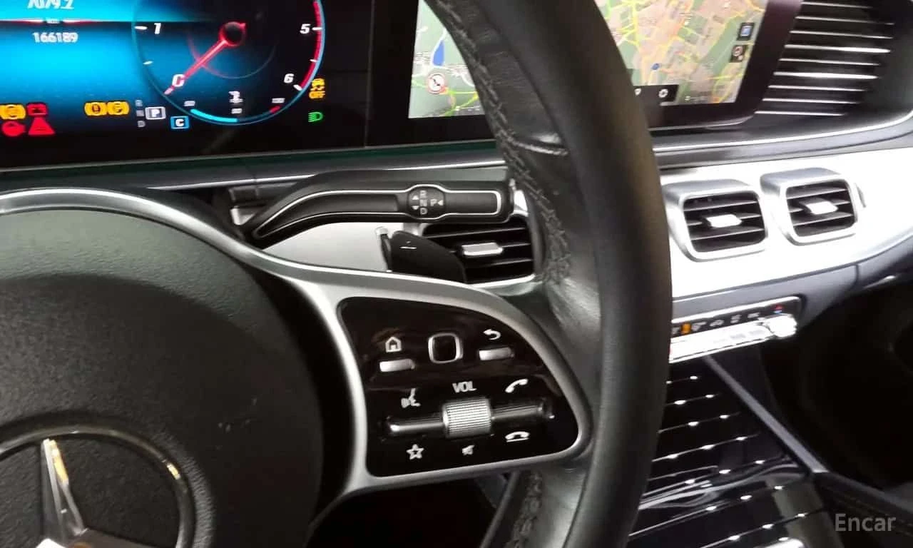 Mercedes-Benz GLE 300 d 4MATIC | АВТОФИНАНСИРАНЕ, снимка 9 - Автомобили и джипове - 55618651