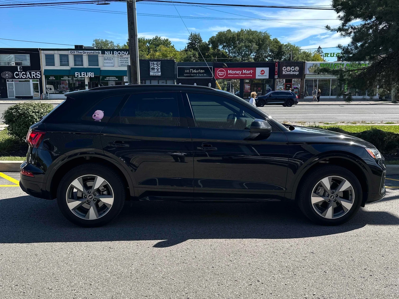 Audi Q5 * Komfort * CARFAX * ОПЦИЯ ЗА ФИНАНСИРАНЕ , снимка 3 - Автомобили и джипове - 56025186