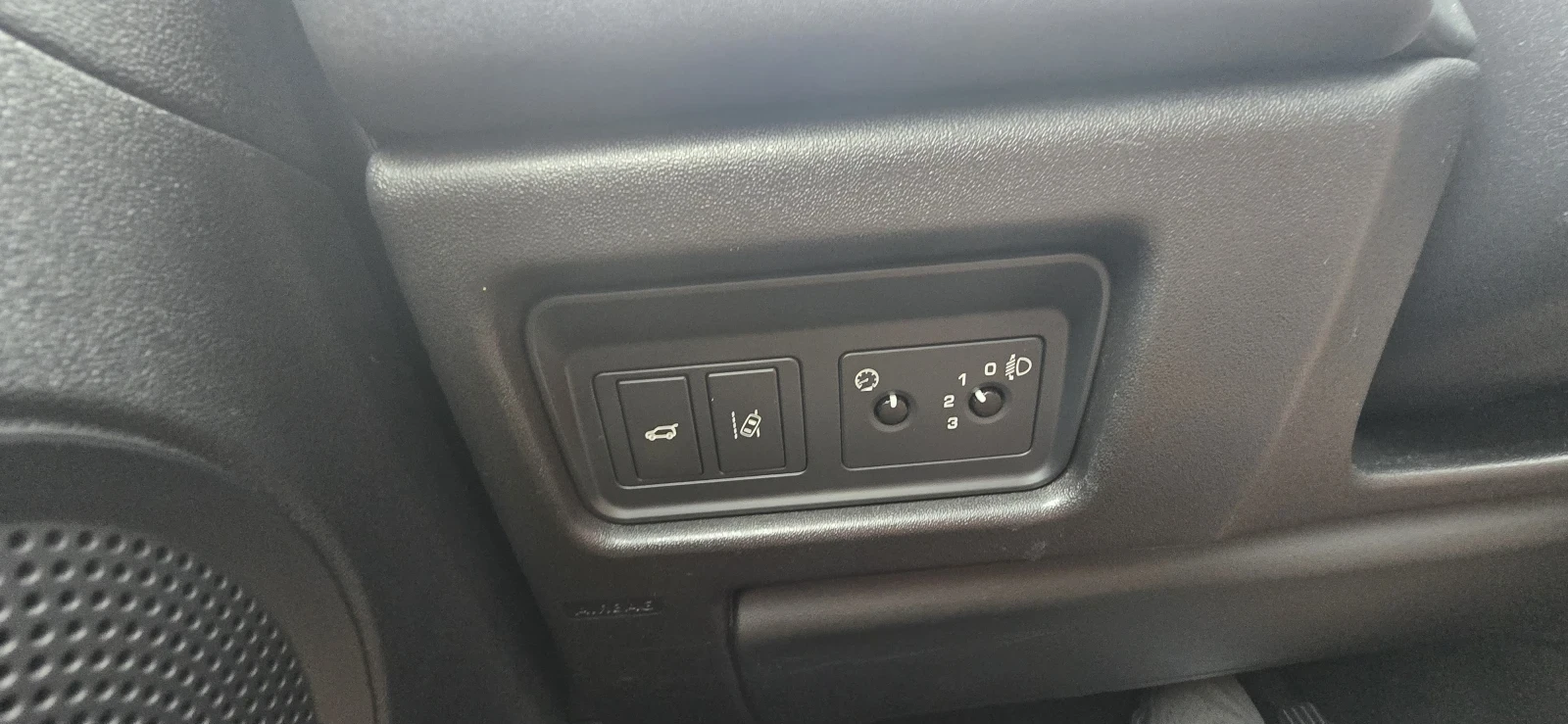 Land Rover Discovery Sport, снимка 7 - Автомобили и джипове - 56049677